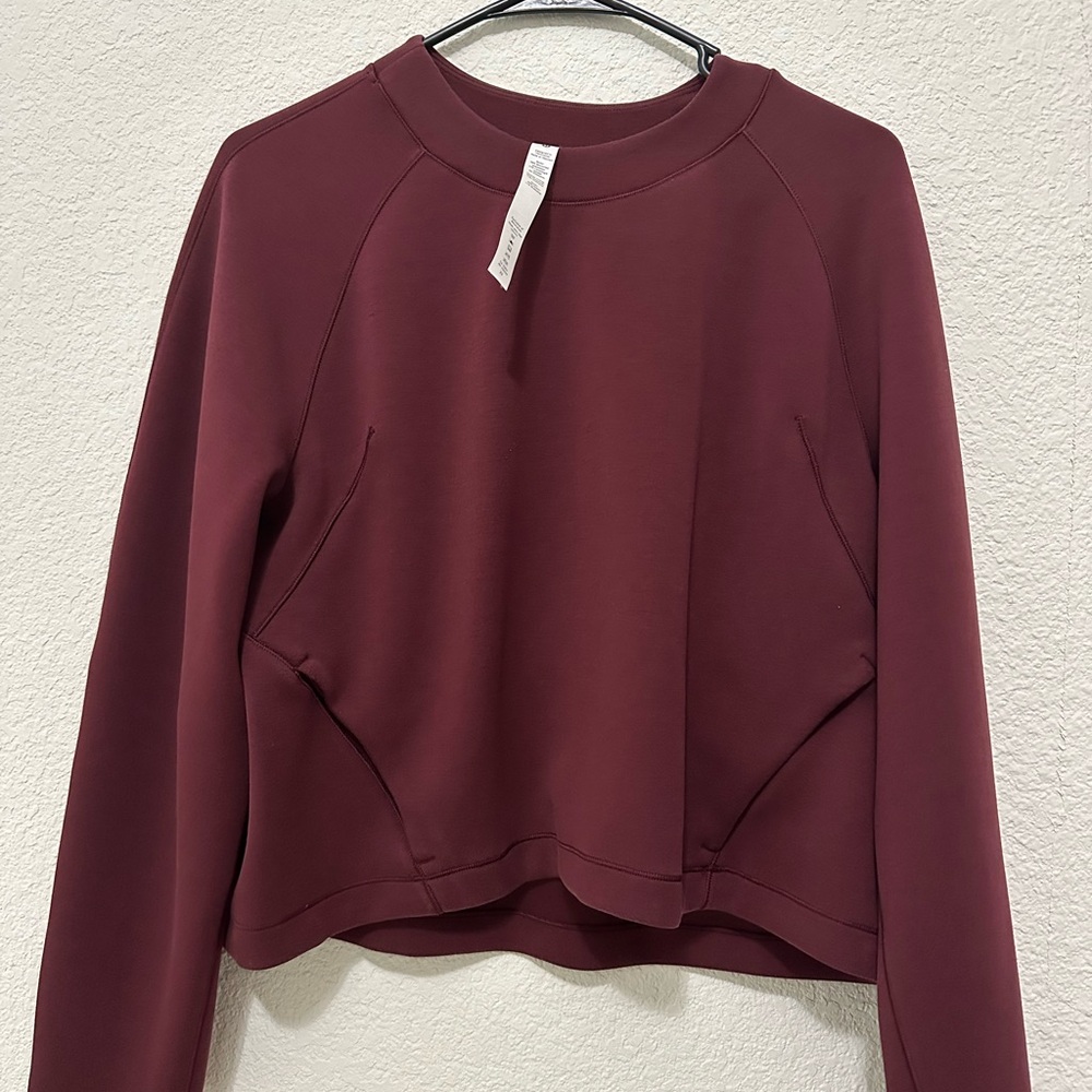 Lululemon Athletica AirWrap Maroon Sweatshirt